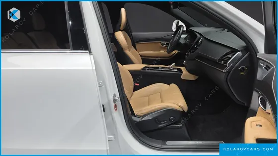 VOLVO XC90 T8 ULTIMATE BRIGHT HYBRID