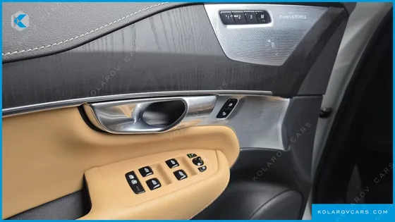 VOLVO XC90 T8 ULTIMATE BRIGHT HYBRID
