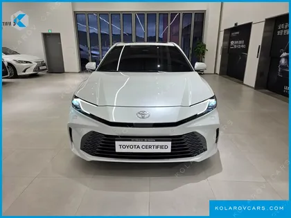 TOYOTA CAMRY 2.5 XLE HYBRID