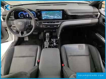 TOYOTA CAMRY 2.5 XLE HYBRID