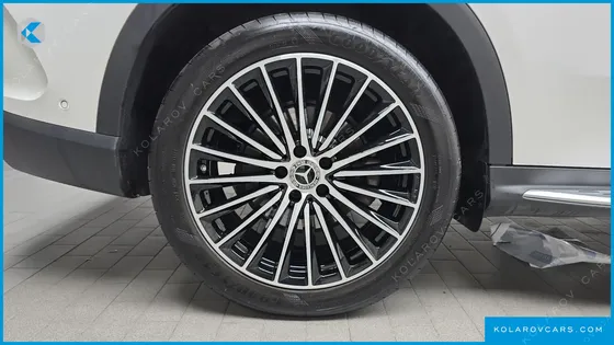 MERCEDES GLC-CLASS GLC300 4MATIC AMG LINE