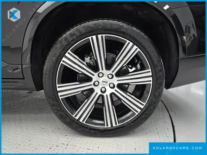 VOLVO XC90 T8 ULTIMATE BRIGHT HYBRID