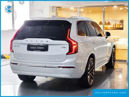VOLVO XC90 T8 ULTRA BRIGHT HYBRID