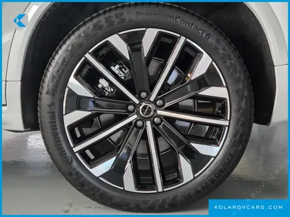 VOLVO XC90 T8 ULTRA BRIGHT HYBRID