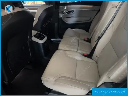 VOLVO XC90 T8 ULTRA BRIGHT HYBRID