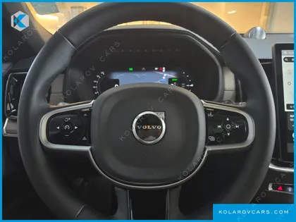 VOLVO XC90 T8 ULTRA BRIGHT HYBRID