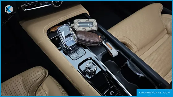 VOLVO XC90 T8 ULTIMATE BRIGHT HYBRID