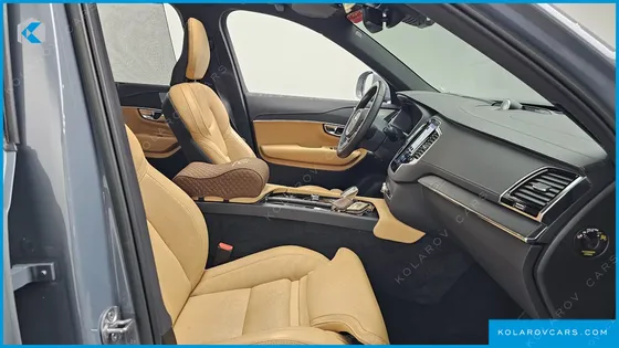 VOLVO XC90 T8 ULTIMATE BRIGHT HYBRID