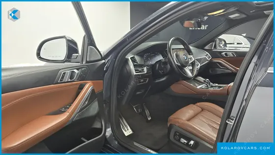BMW X6 M50I
