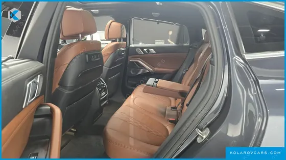 BMW X6 M50I