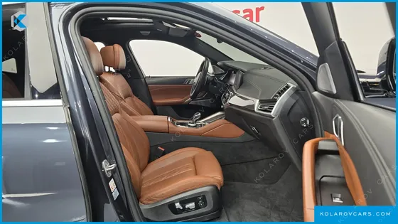 BMW X6 M50I