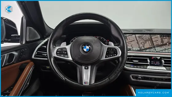 BMW X6 M50I