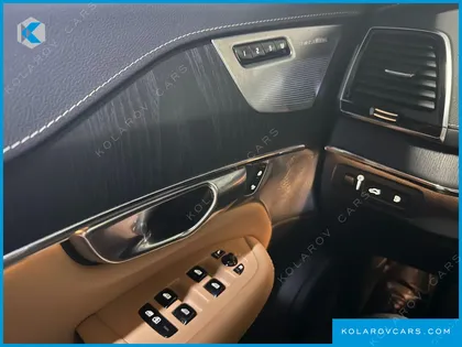 VOLVO XC90 T8 INSCRIPTION HYBIRD