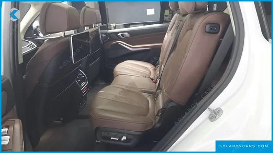 BMW X7 XDRIVE 40D DESIGN PURE EXCELLENCE 7-SEATER