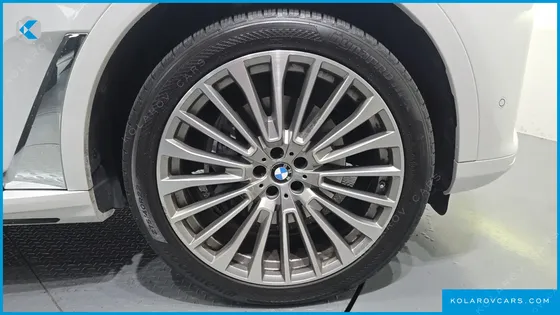 BMW X7 XDRIVE 40D DESIGN PURE EXCELLENCE 7-SEATER