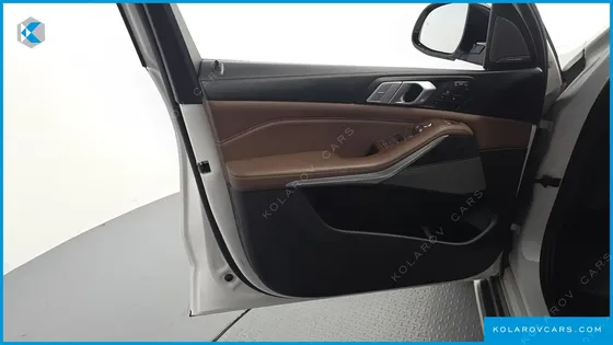 BMW X7 XDRIVE 40D DESIGN PURE EXCELLENCE 7-SEATER