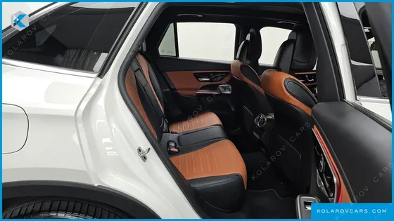 MERCEDES GLC-CLASS GLC300 4MATIC AMG LINE