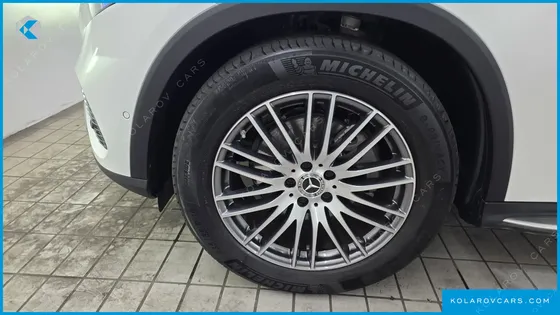 MERCEDES GLC-CLASS GLC300 4MATIC AVNATGARDE COUPE