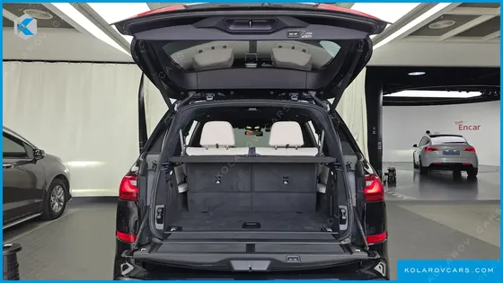 BMW X7 M50D