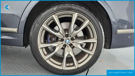 BMW X7 M50I 6STR