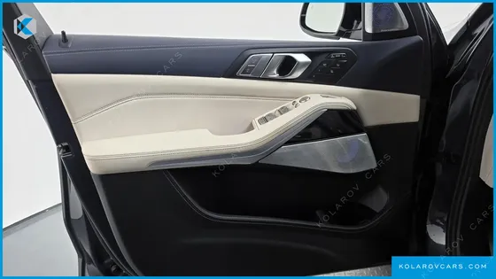 BMW X7 M50I 6STR