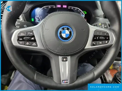 BMW IX3 M SPORTS
