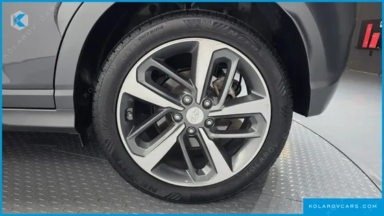 HYUNDAI KONA 1.6 TURBO 2WD