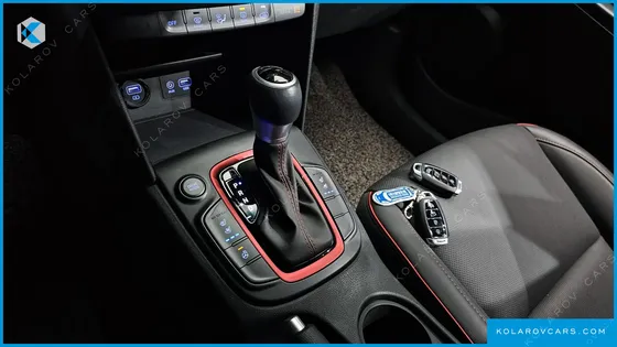 HYUNDAI KONA 1.6 TURBO 2WD FLUX
