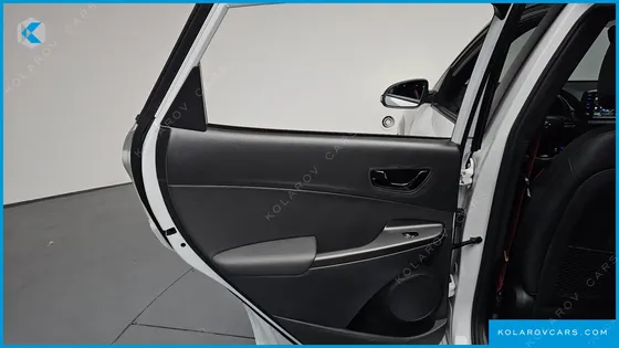 HYUNDAI KONA 1.6 TURBO 2WD FLUX