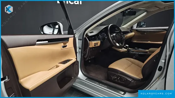 LEXUS ES PREMIUM