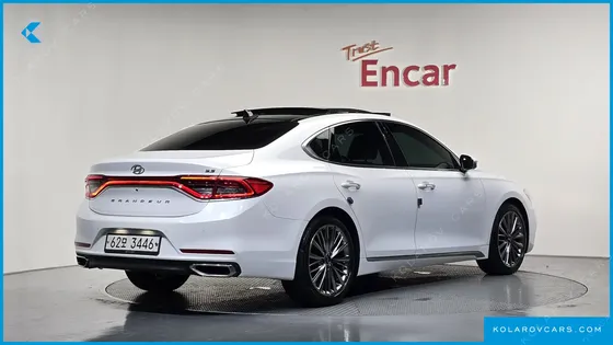 HYUNDAI GRANDEUR 3.3 CELEBRITY