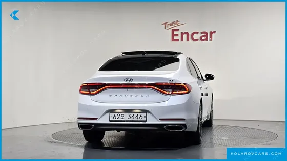 HYUNDAI GRANDEUR 3.3 CELEBRITY