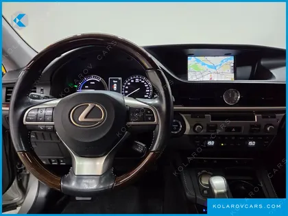 LEXUS ES SUPREME