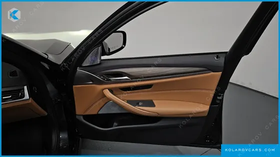 BMW 5 SERIES 530E M SPORT