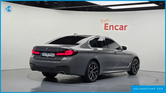 BMW 5 SERIES 530E M SPORT