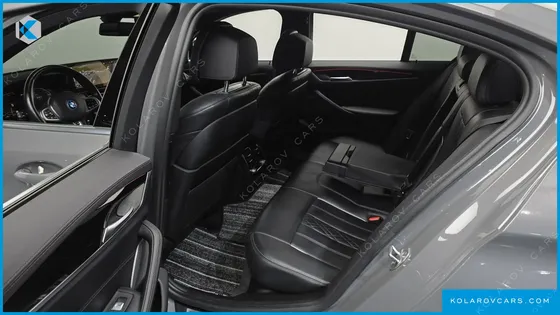 BMW 5 SERIES 530E M SPORT