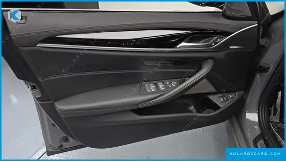 BMW 5 SERIES 530E M SPORT