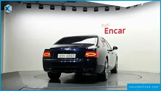 BENTLEY FLYING SPUR 4.0