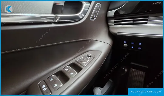 HYUNDAI GRANDEUR EXCLUSIVE