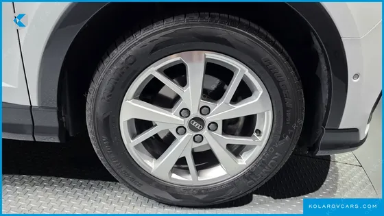 AUDI Q3 35 TDI PREMIUM SPORTBACK