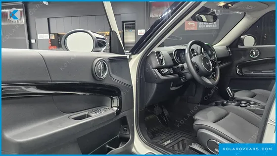 MINI COUNTRYMAN CLASSIC