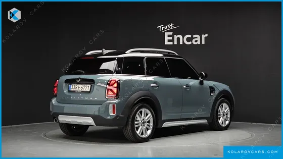 MINI COUNTRYMAN CLASSIC PLUS LAUNCH PACK
