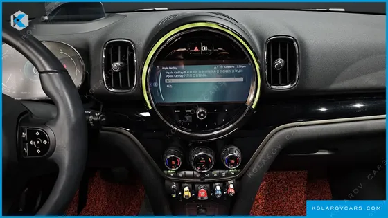 MINI COUNTRYMAN CLASSIC PLUS LAUNCH PACK