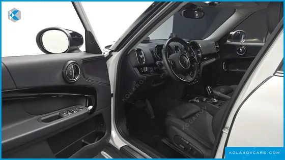 MINI COUNTRYMAN CLASSIC
