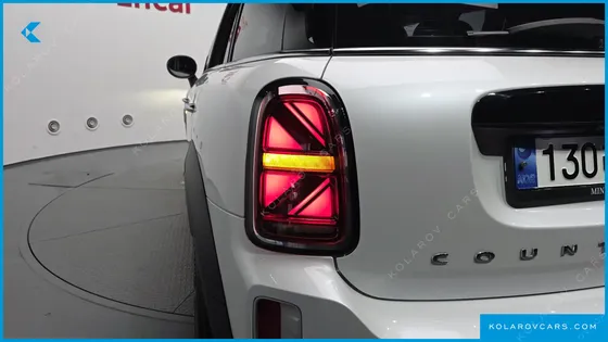 MINI COUNTRYMAN CLASSIC