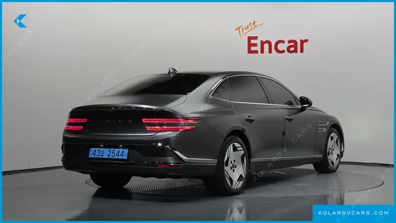 GENESIS G80 E-AWD
