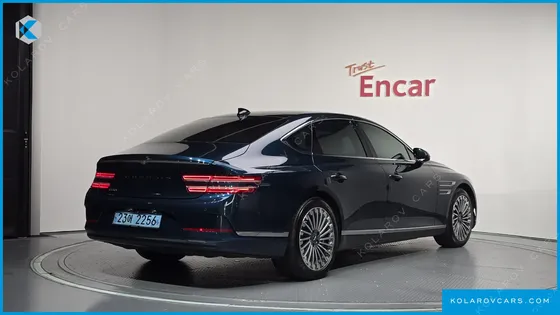 GENESIS G80 E-AWD