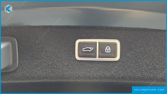GENESIS G80 E-AWD