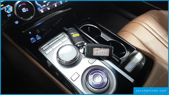 GENESIS G80 E-AWD
