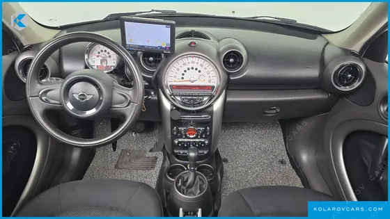 MINI COUNTRYMAN STANDARD